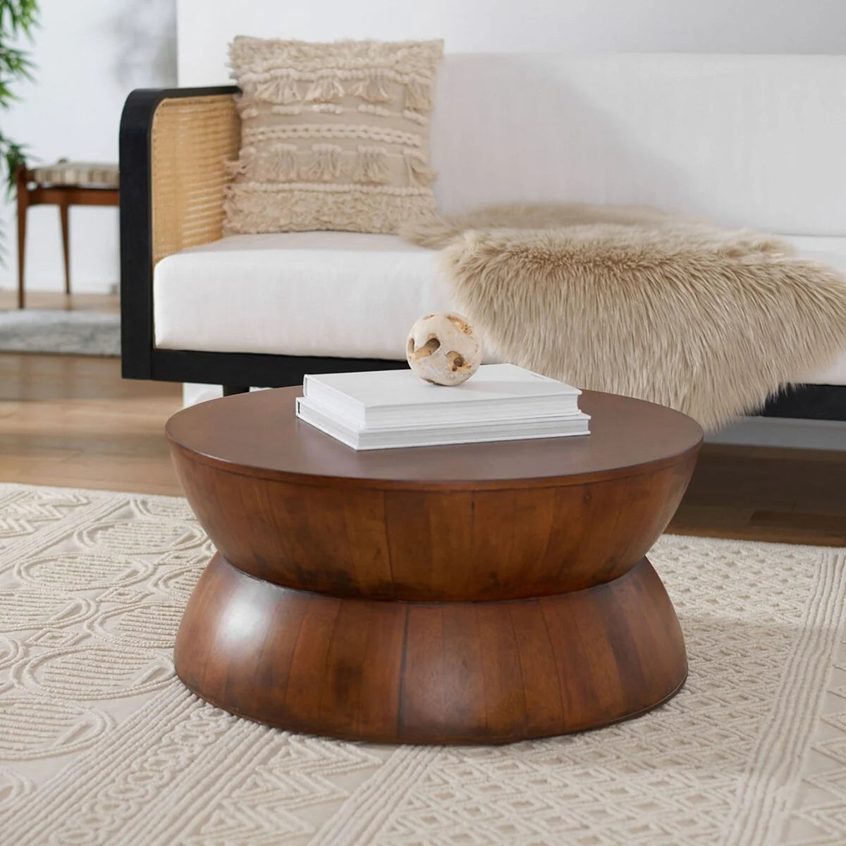 Alecto Sculptural Coffee Table - Artistic and Contemporary Centerpiece for Your Living Room