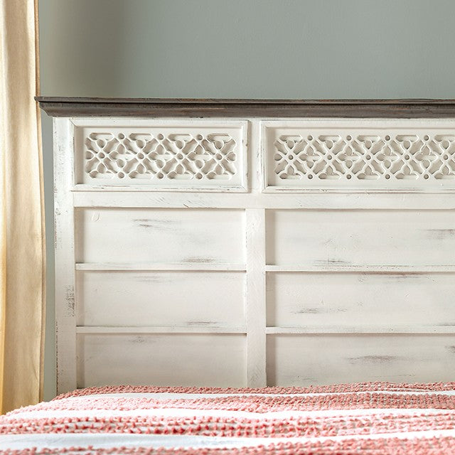 Myrtlemoore Rustic Vintage Ivory Bed