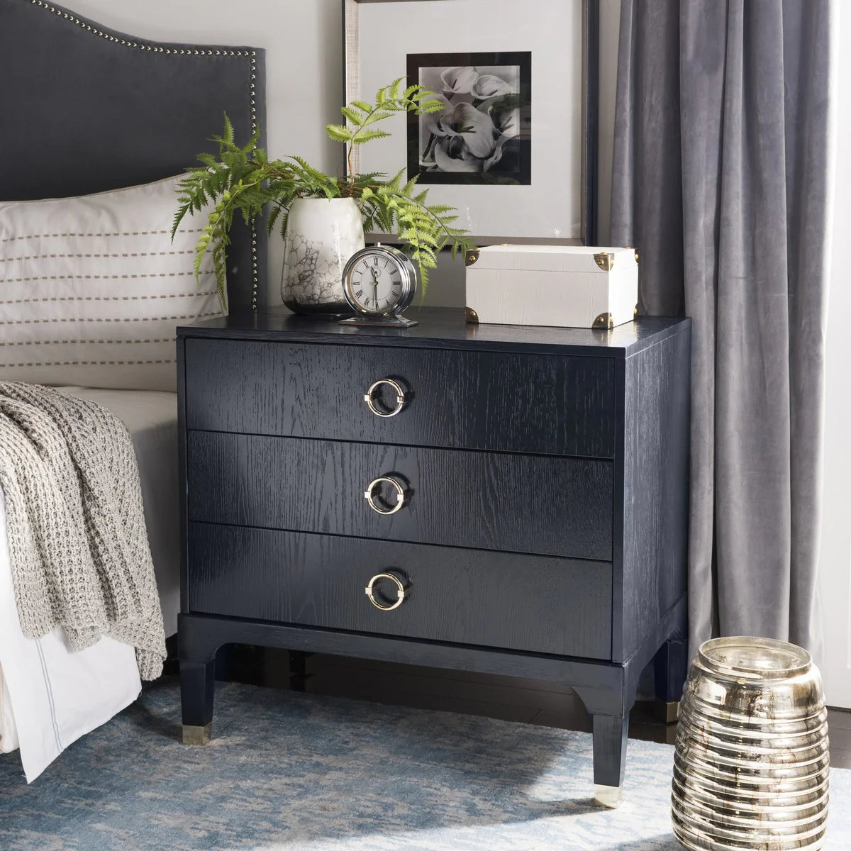 Lorna 3-Drawer Contemporary Night Stand - Sleek and Functional Storage for Modern Bedrooms