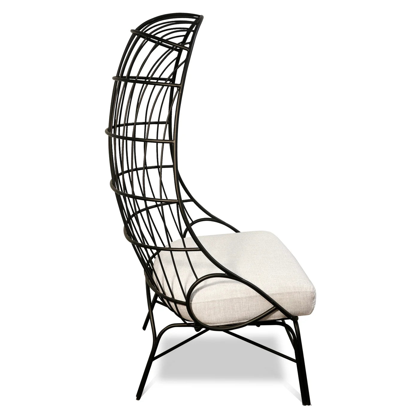 Hull Chair | Linen Fabric on Black Finish Metal Frame – Modern and Comfortable Accent Chair for Any Living Space