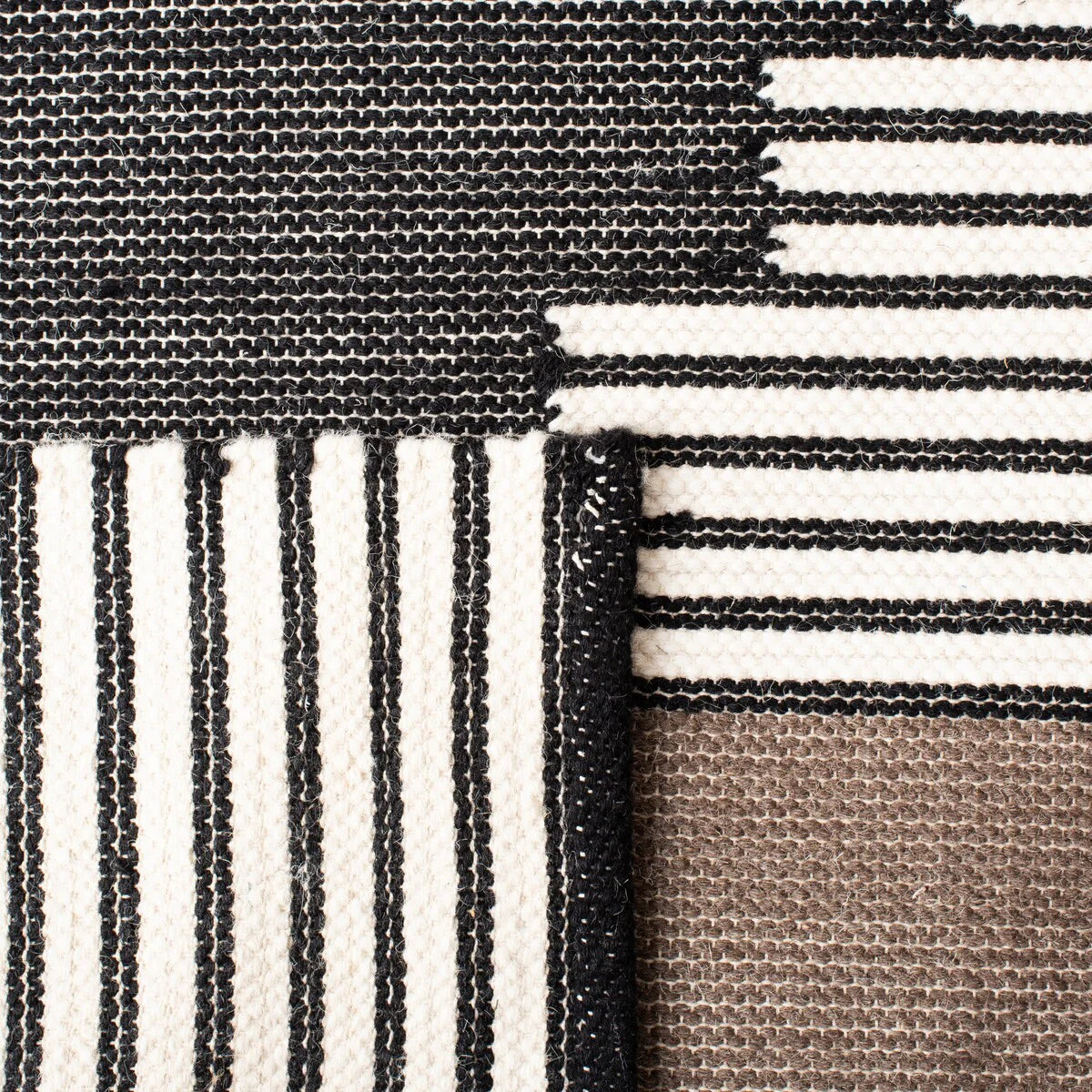 Kenya Hand Woven Wool and Cotton Rug - Stylish and Durable Area Rug for Modern Homes