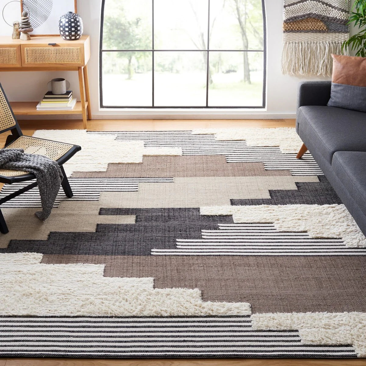 Kenya Hand Woven Wool and Cotton Rug - Stylish and Durable Area Rug for Modern Homes