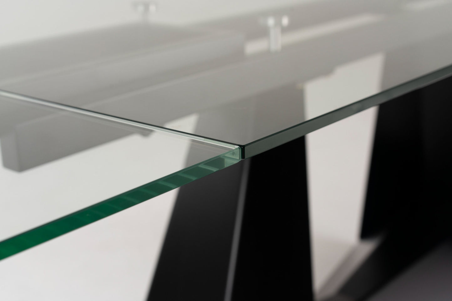 Modrest Maroney Extendable Dining Table β Modern Black and Glass Design (70.5ββ106β Length)