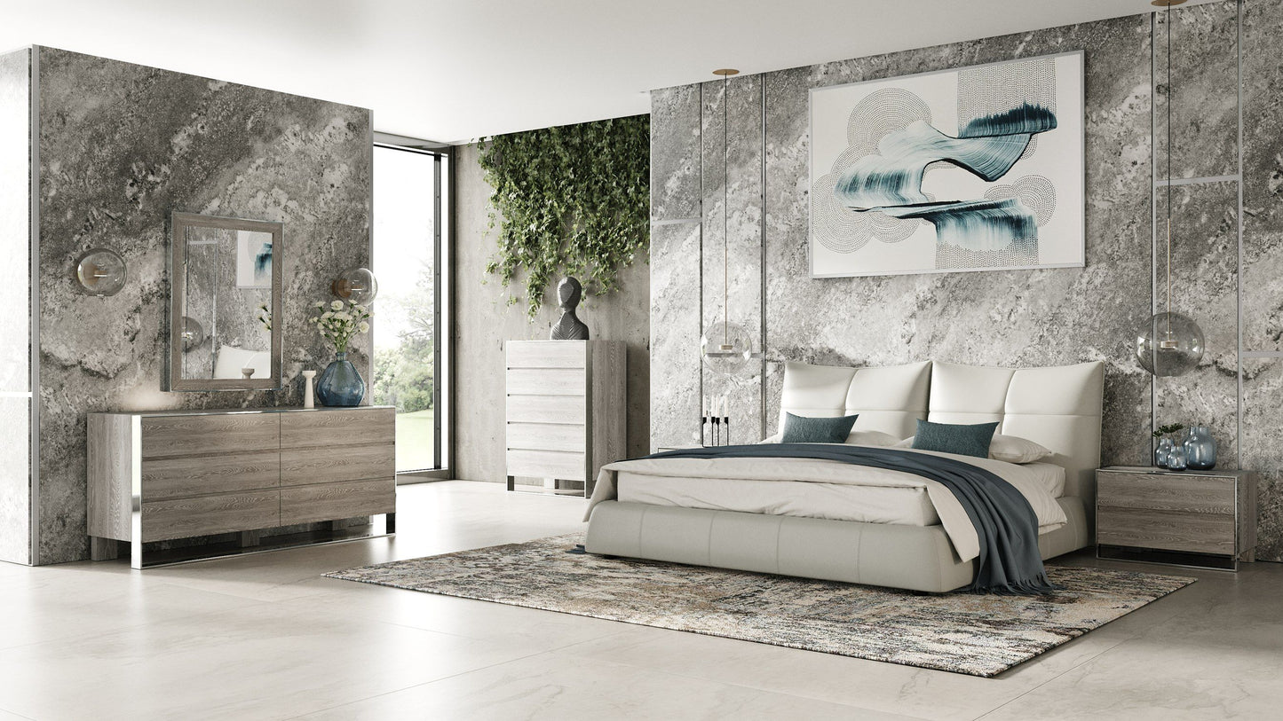 Modrest Patrick Modern Light Grey Leather Bed - Sleek and Stylish Design for a Contemporary Bedroom Look