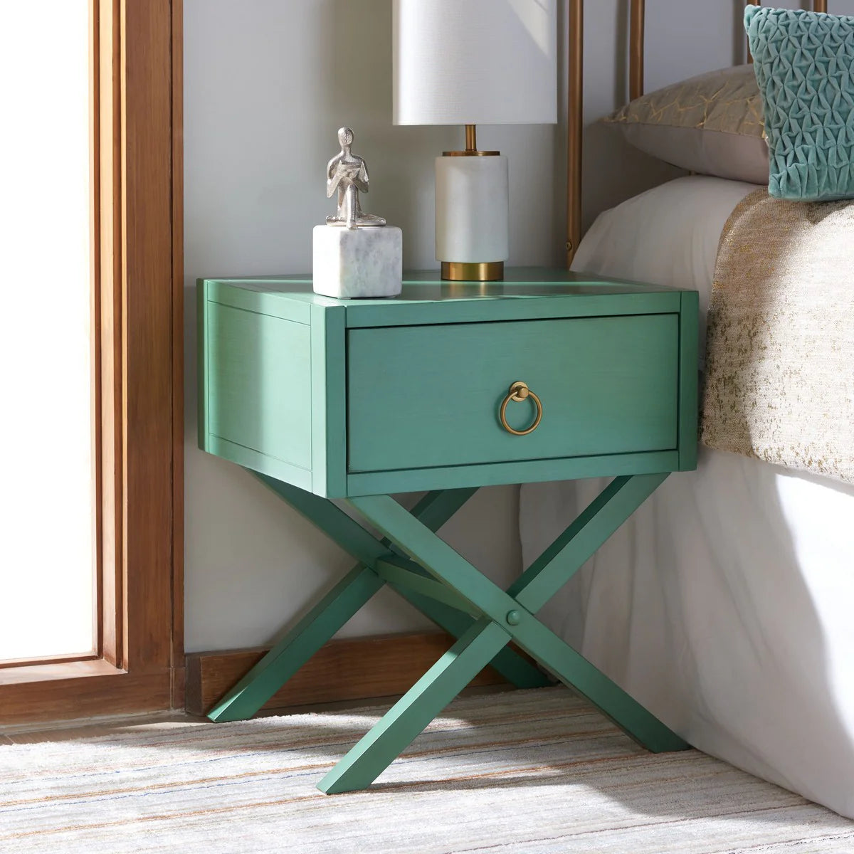 Odilia 1-Drawer Nightstand - Modern and Functional Storage for Your Bedroom