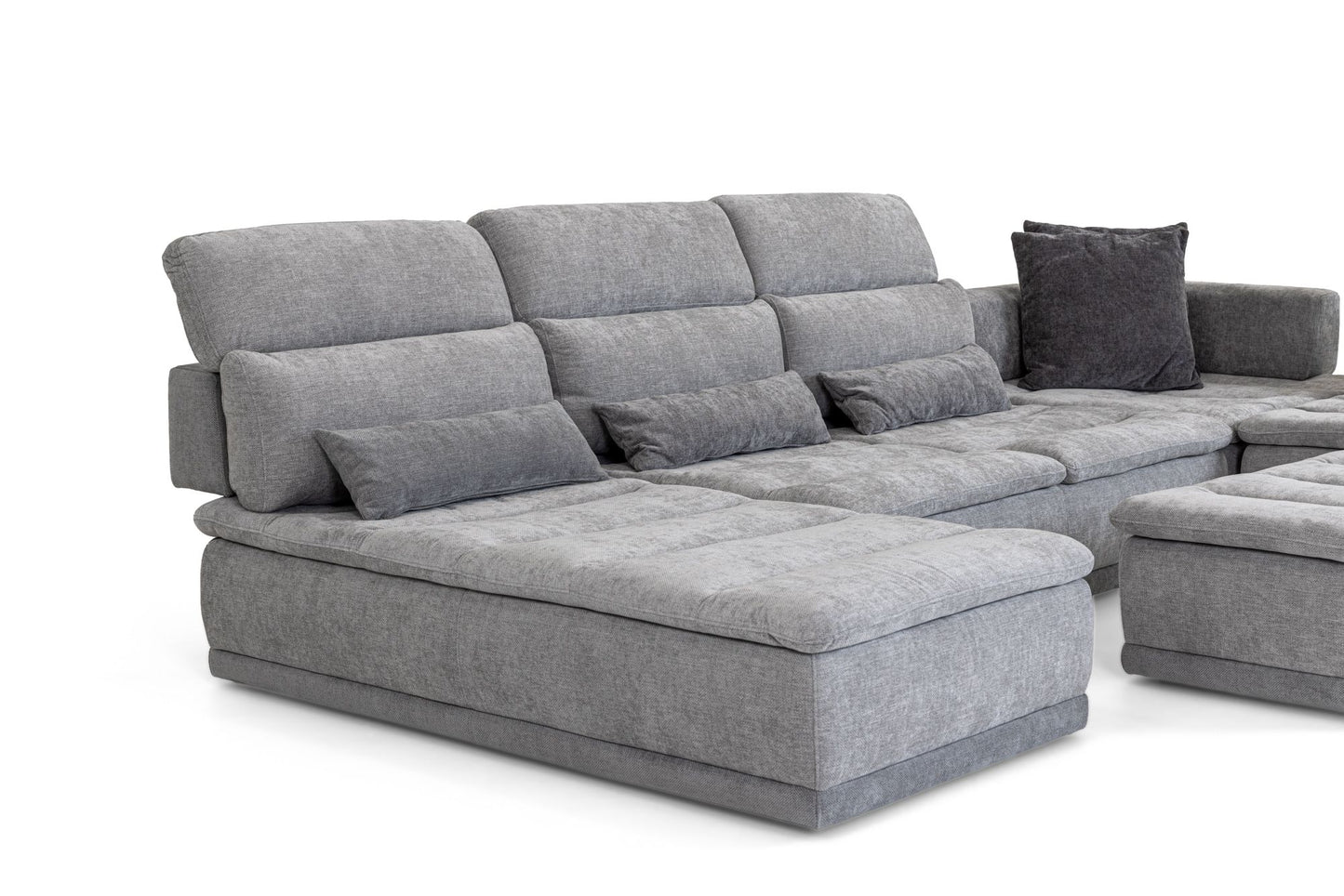 David Ferrari Panorama Italian Modern Grey Fabric Modular Sectional Sofa A Luxurious Fusion of Italian Craftsmanship and Modular Flexibility for Sophisticated Living Spaces