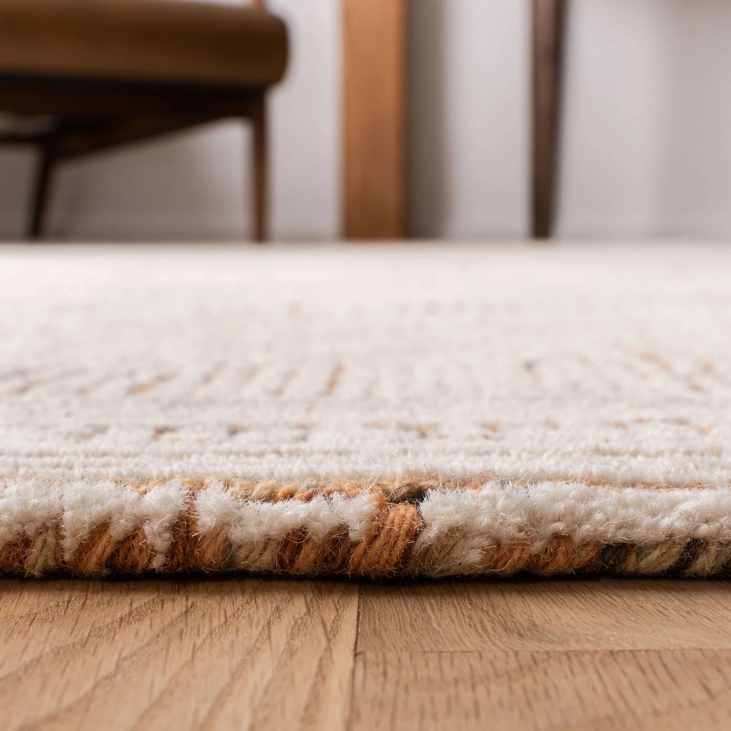 Abstract Tufted Wool Rug - Modern and Artistic Rug for Adding Texture and Style to Your Space