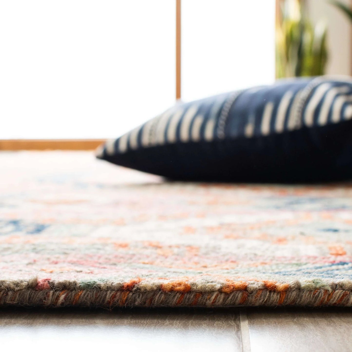 Aspen Hand Tufted Wool Rug - Luxurious and Soft Flooring Accent for Any Room