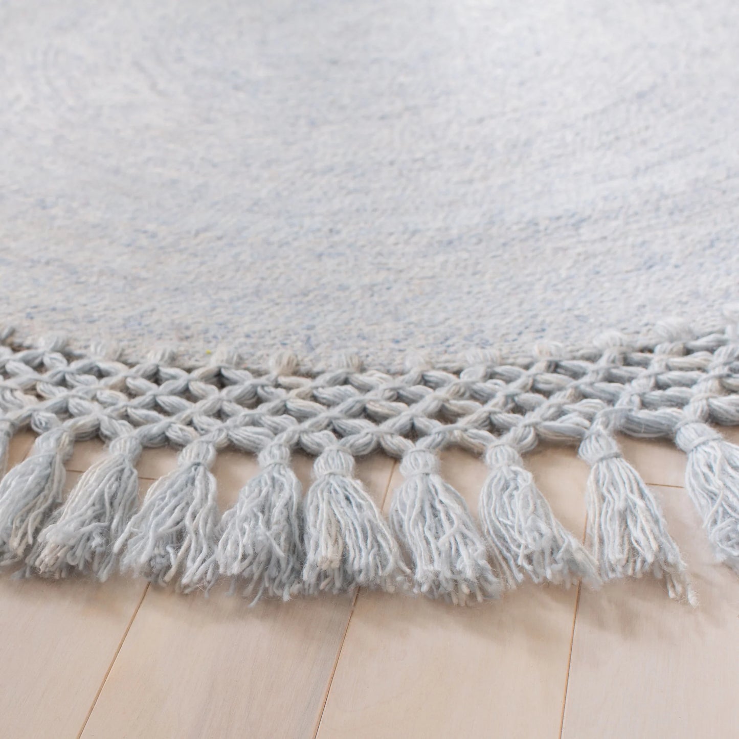 Sahara Hand-Tufted Round Rug - Stylish and Soft Floor Accent for Any Room