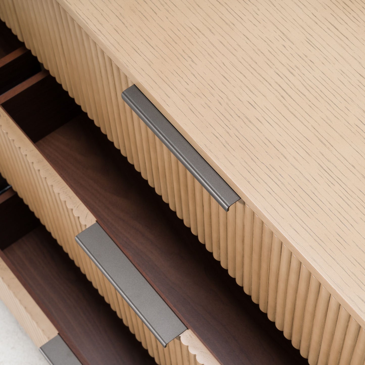 Nova Domus Santa Monica Modern Natural Oak Dresser - Stylish & Functional Bedroom Storage