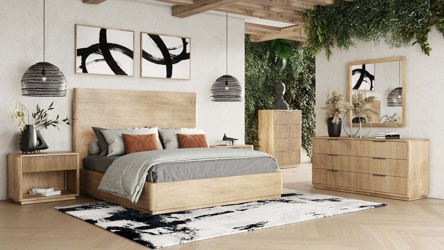 Nova Domus Santa Monica - Modern Natural Oak Chest