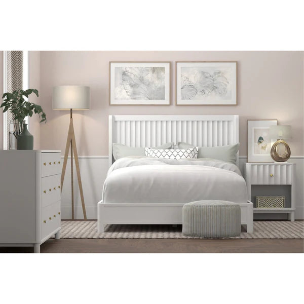 Stapleton Panel Bed β Modern Design with Elegant Details for a Stylish Bedroom