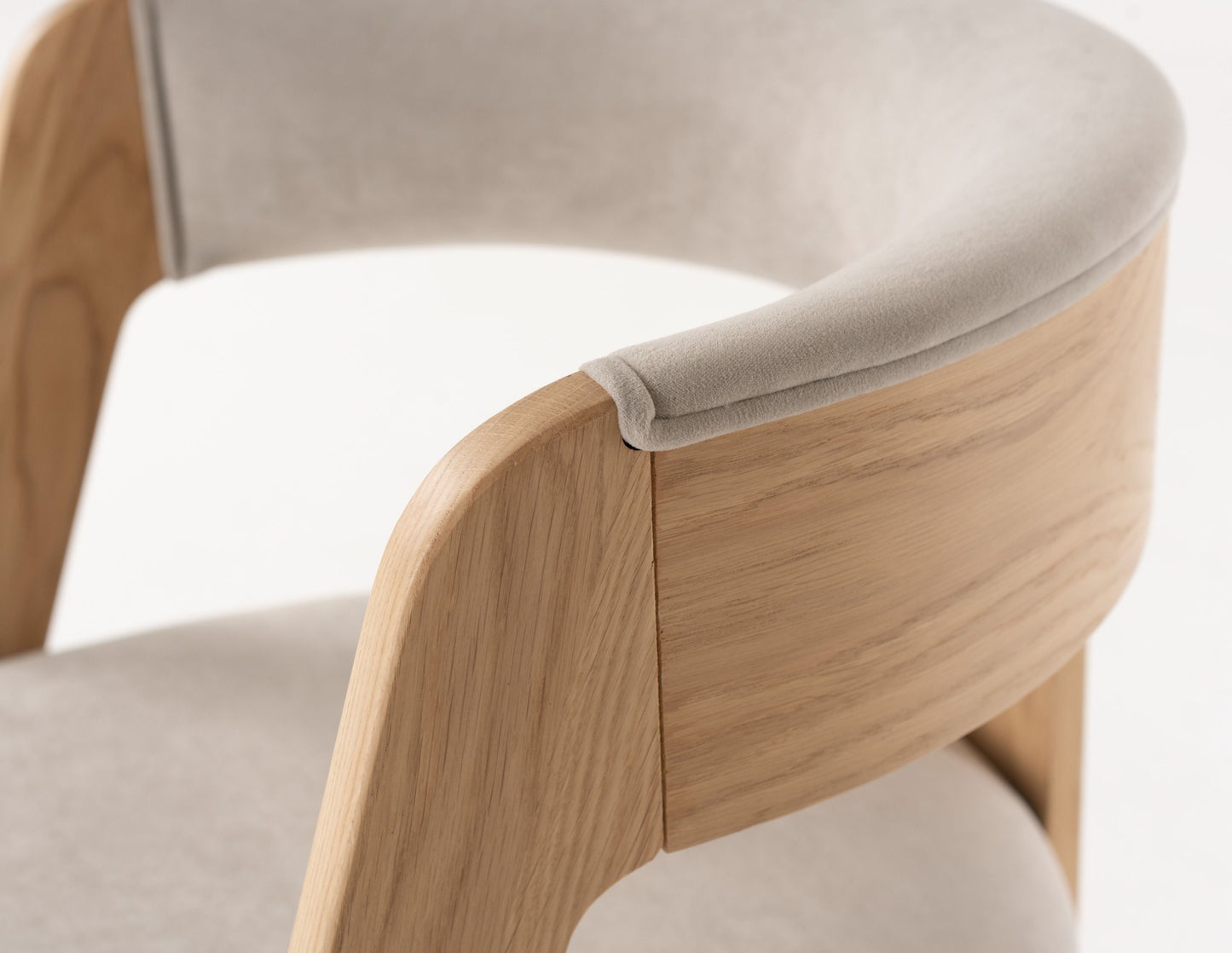 Modrest Washington Modern Cream Velvet Natural Oak Dining Chair (Set of 2) A Timeless Blend of Comfort and Sophistication for Elegant Dining Spaces