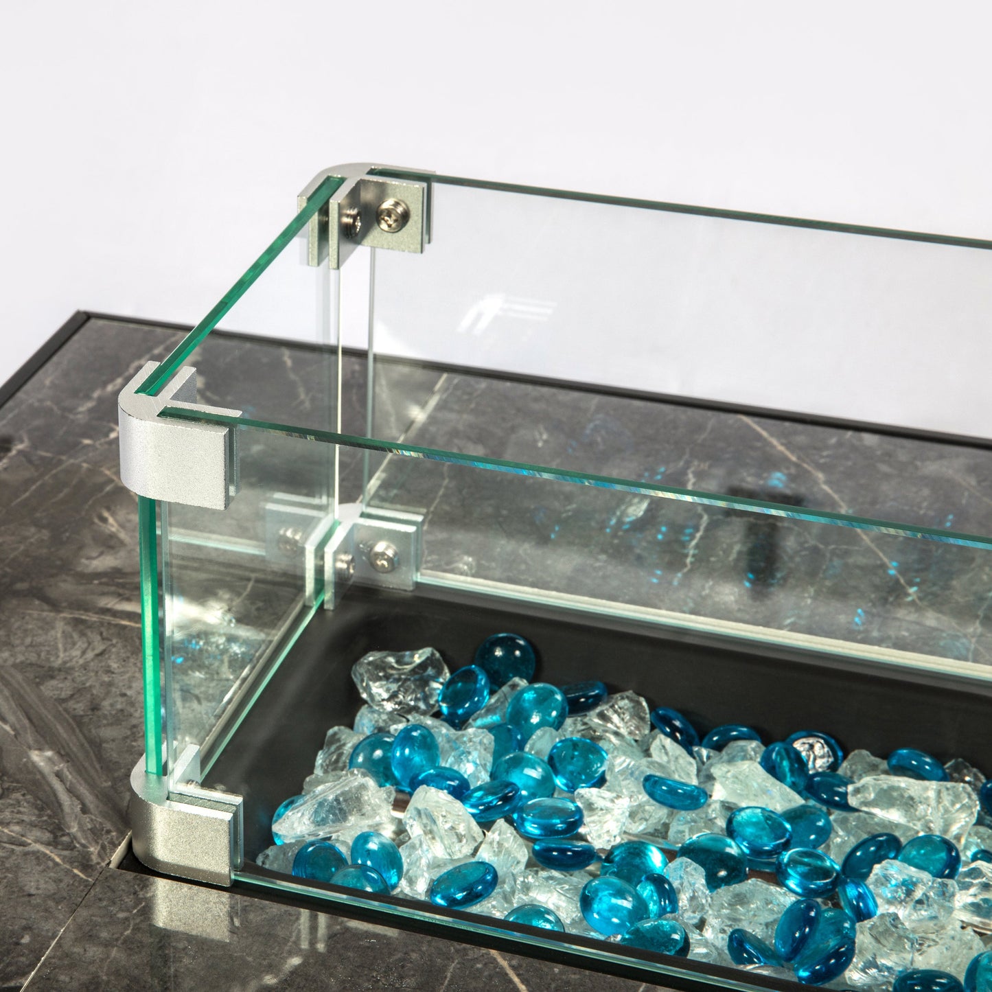 Nuriek Rectangular Glass Wind Guard for Fire Pit