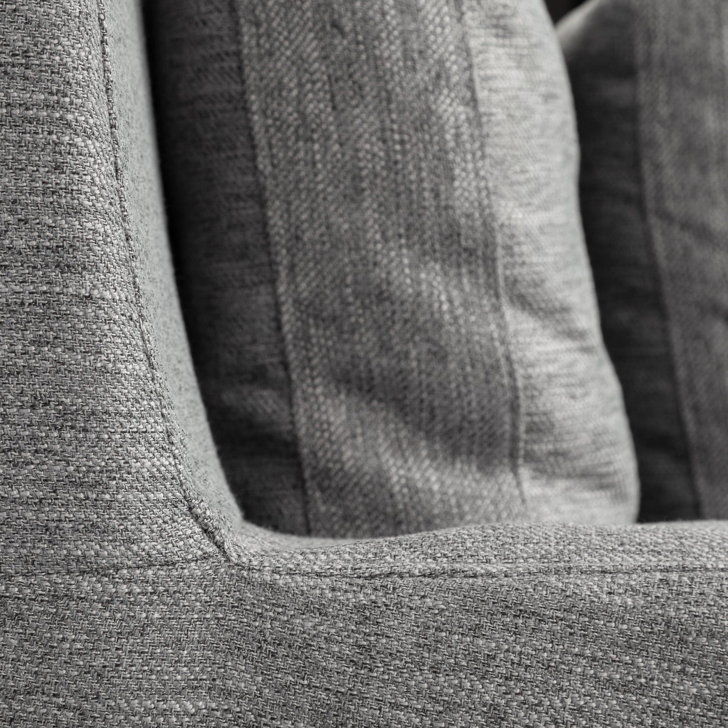 Denly 92” Slipcover Sofa – Casterock Gray Upholstery Modern 3-Seater Couch with Relaxed Style