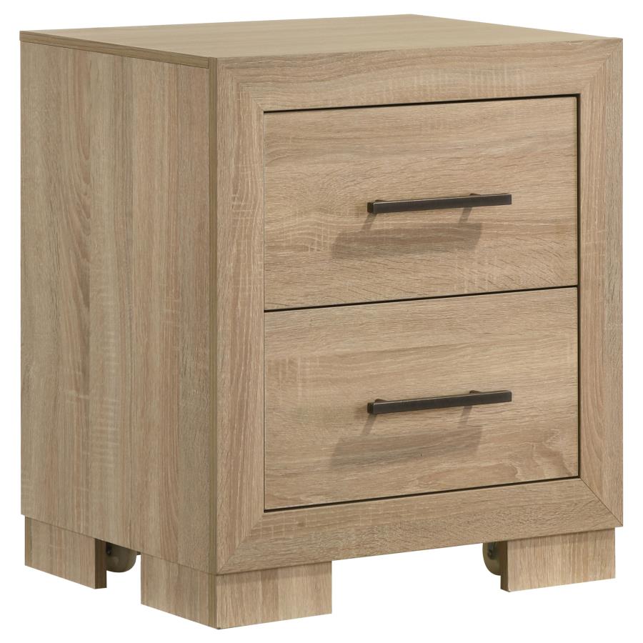 Arielle 5 Piece Light Oak Queen Bedroom Set