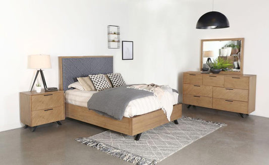 Taylor 4-Piece Bedroom Set Light Honey Brown And Grey