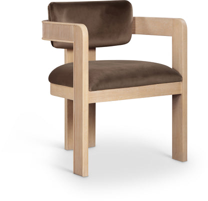 Sacha Velvet Upholstered Dining Chair – Stylish Tufted Back with Plush Velvet Seat