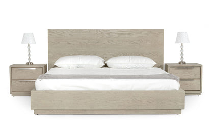 Modrest Samson - Contemporary Grey and Silver Bed