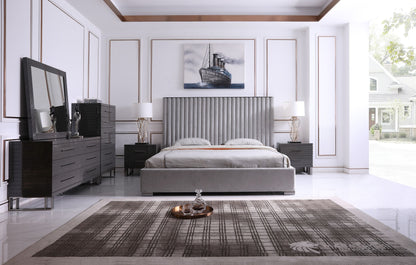 Modrest Splendor Silver & Grey Velvet Upholstered Platform Bed Set – Luxurious Modern Bedroom Design
