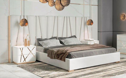 Nixa Modern White and Gold 4 PC Bedroom Set
