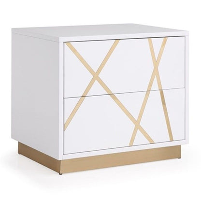 Nixa Modern White and Gold 4 PC Bedroom Set