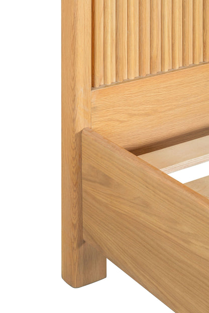 Modrest Winters Modern Natural Oak Bedroom Set – Timeless Style for Your Sanctuary