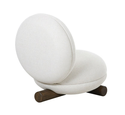 Modrest Minto Contemporary Off-White Fabric Accent Chair – Elegant and Comfortable Seating for Modern Living Spaces