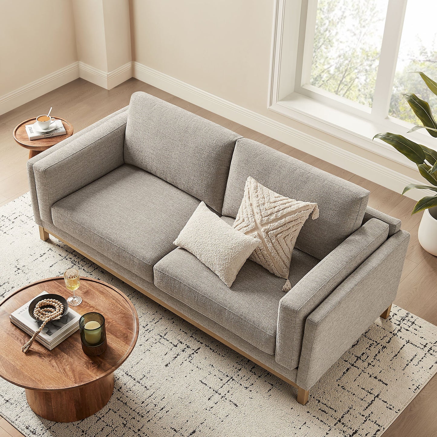 Roscoe 81-Inch Vegan Leather Sofa – Modern 3-Seater Couch with Clean Lines & Upholstered Finish