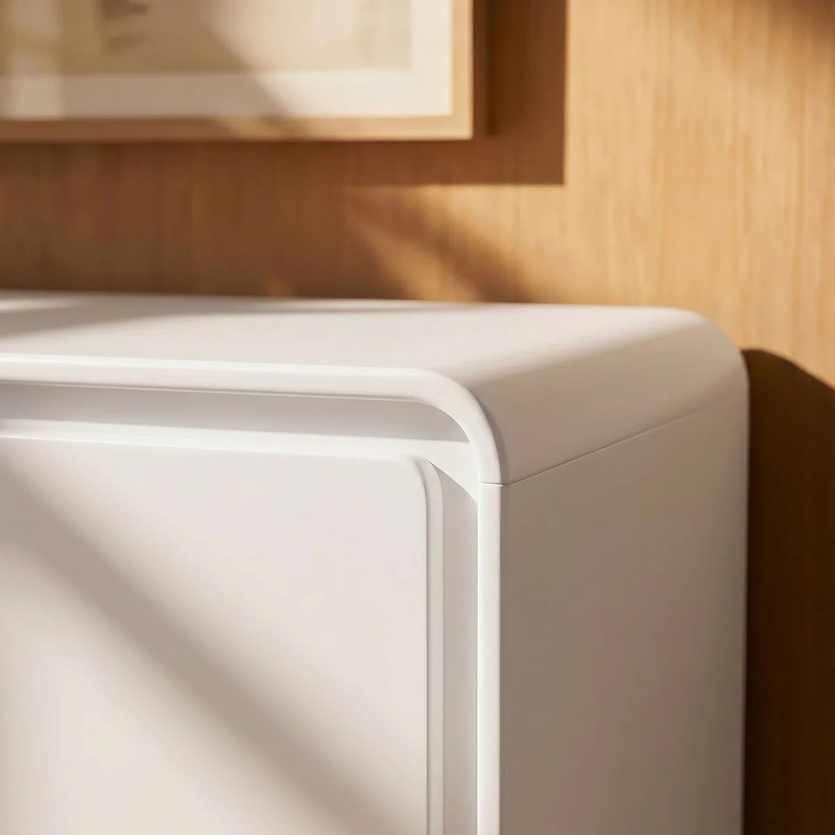 Lumo Modern Curved Edge 4‑Door Cabinet