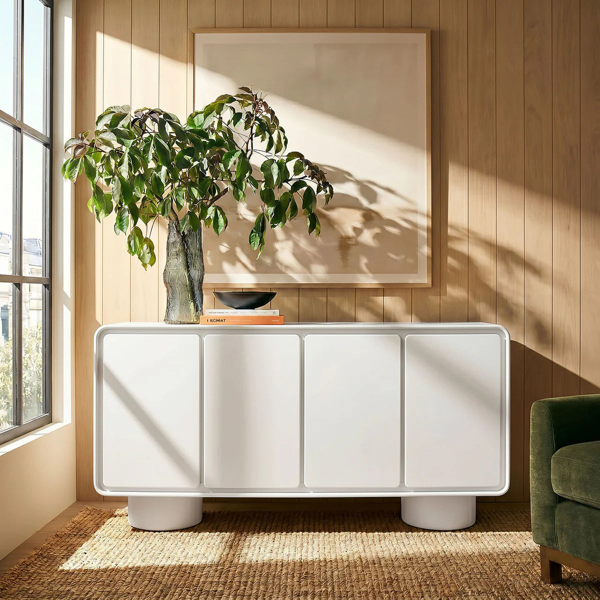 Lumo Modern Curved Edge 4‑Door Cabinet
