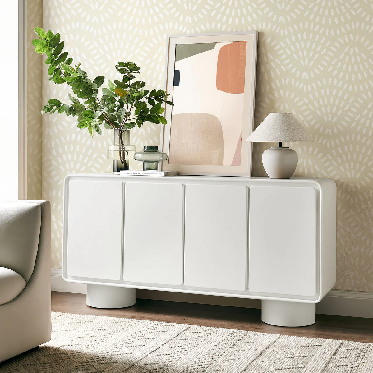 Lumo Modern Curved Edge 4‑Door Cabinet