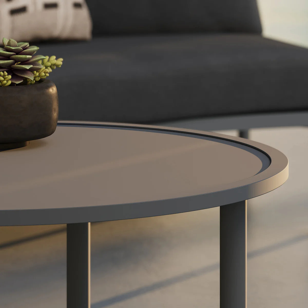 Porta Outdoor Aluminum 2‑Piece Nesting Coffee Table Set