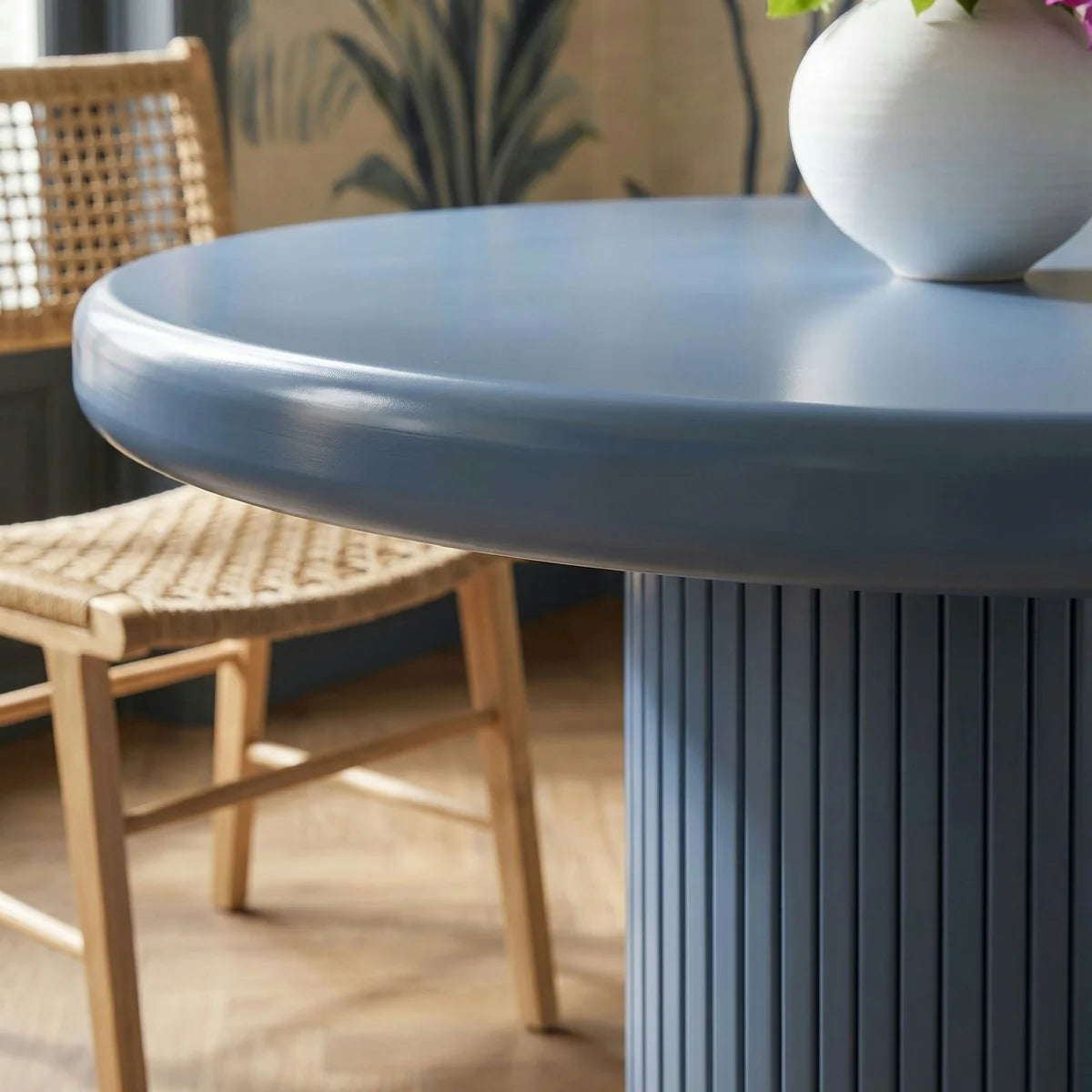Belmonte 45 Inch Painted Wood Round Pedestal Dining Table