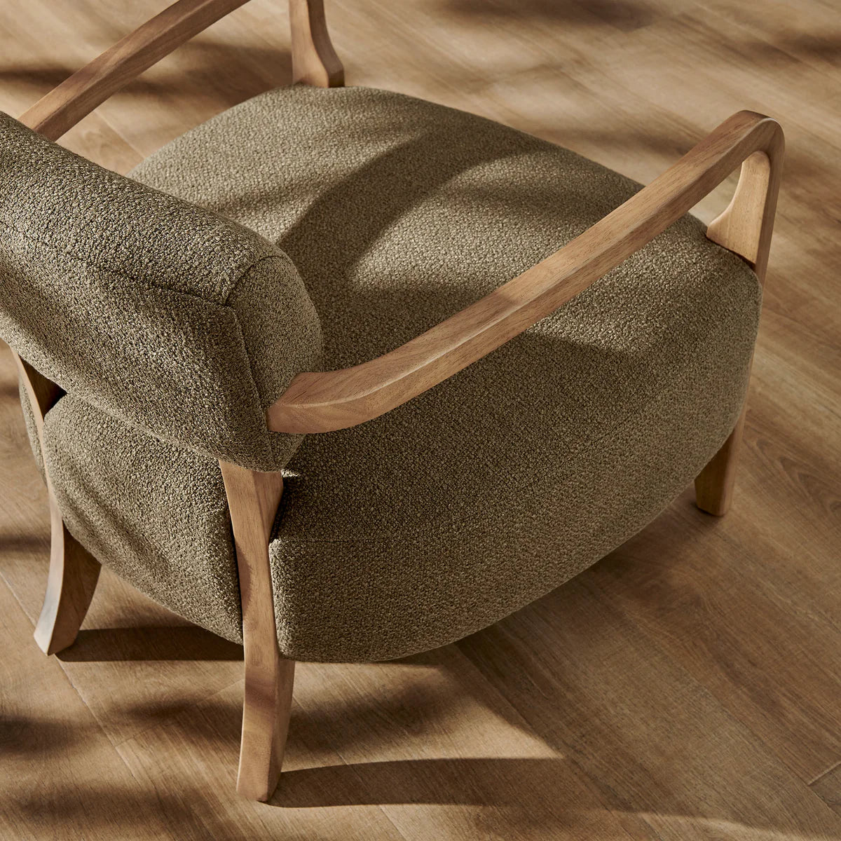 Zinnia Linen Blend Accent Chair