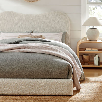 Seluna Boucle Queen Platform Bed – Stylish Upholstered Bed Frame