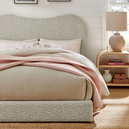 Seluna Boucle Queen Platform Bed – Stylish Upholstered Bed Frame