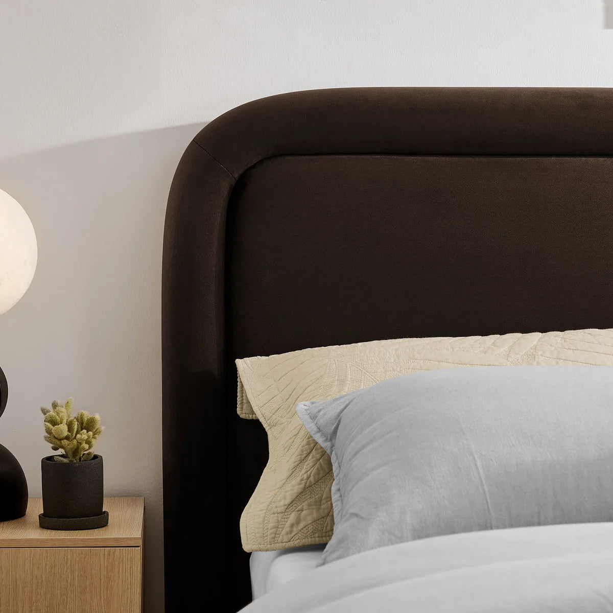 Beck Queen Performance Velvet Platform Bed