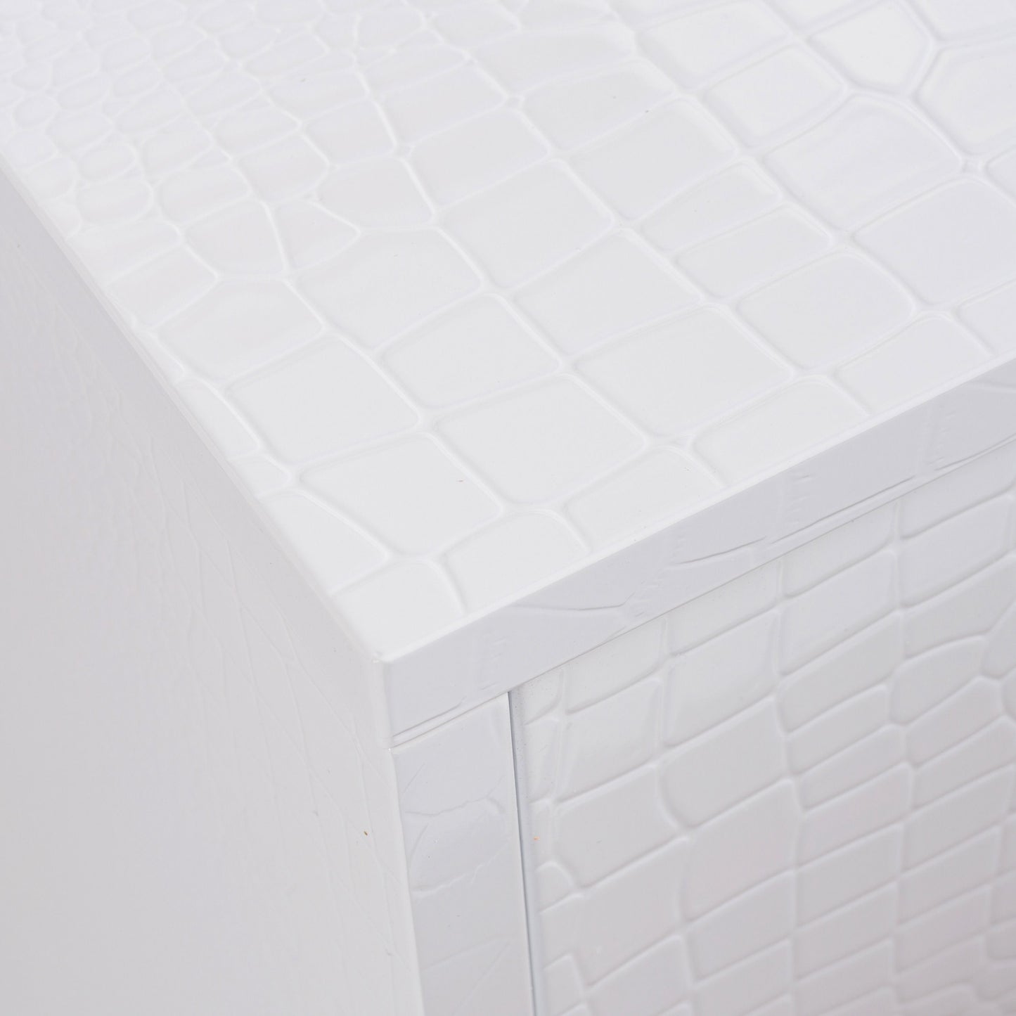 Victoria White Crocodile Six-Drawer Dresser