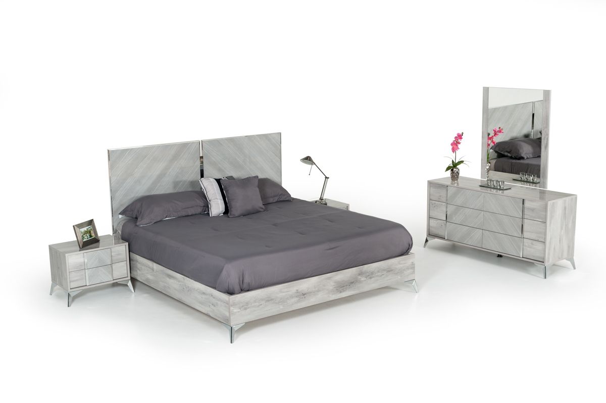 Alexa Italian Light Grey Gloss Platform Bed