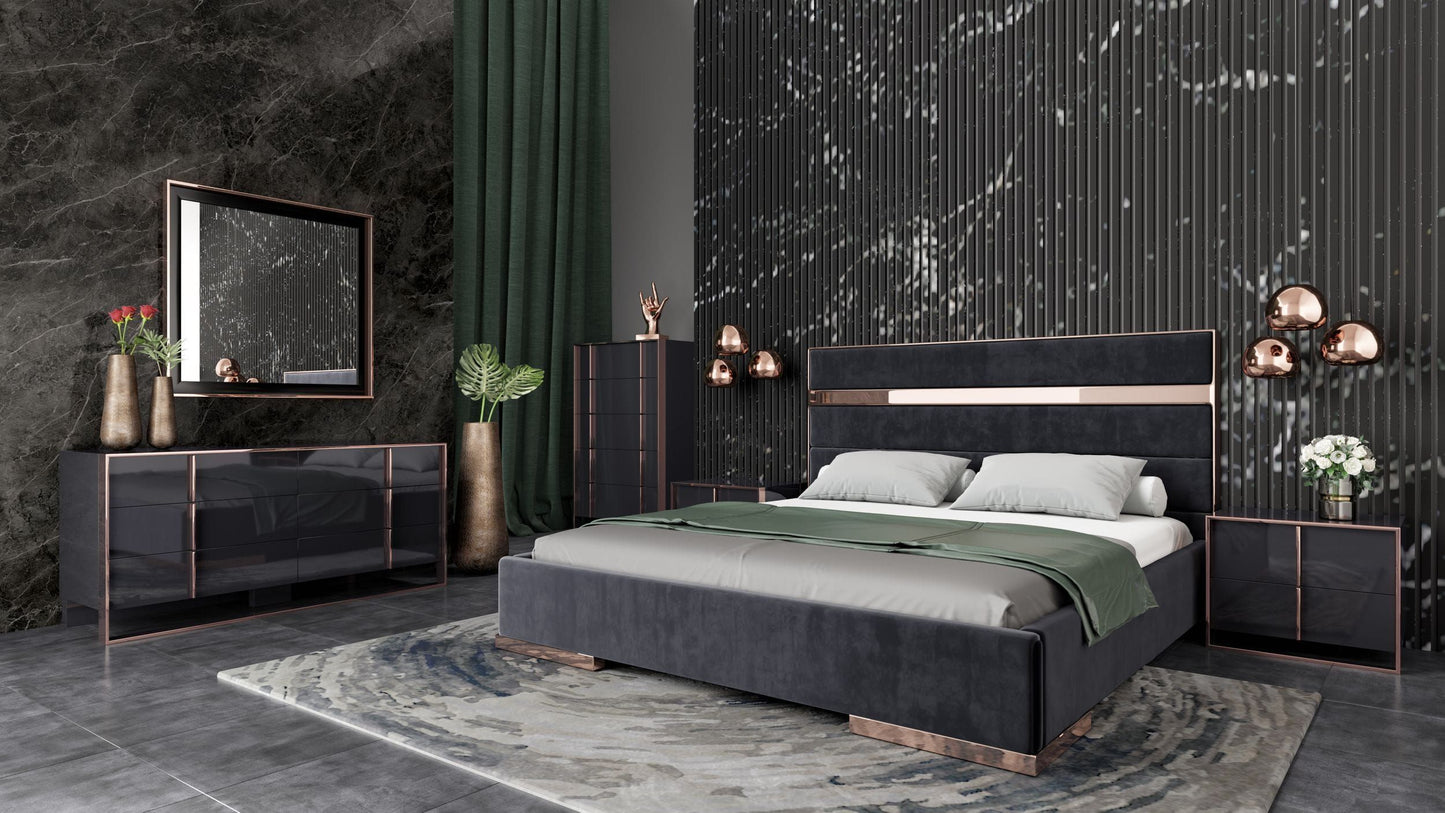 Cartier Black Velvet and Rose Gold Bed