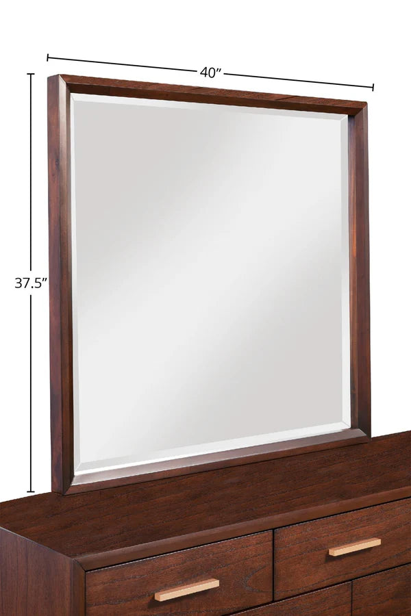 Gramercy Mirror - Elegant Design with Classic Appeal