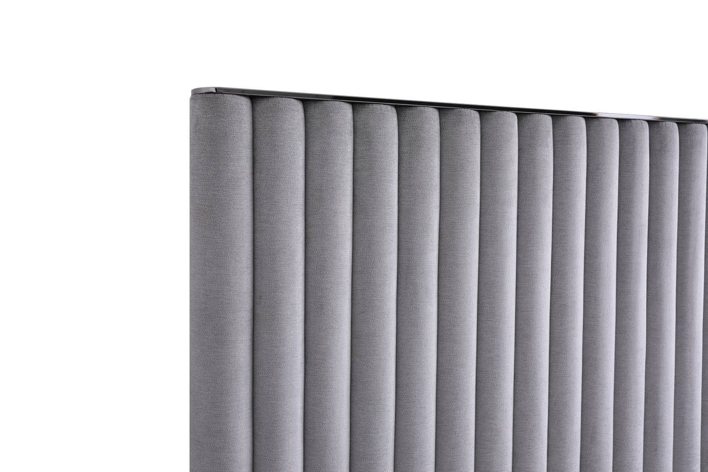 Splendor Silver and Grey Linen Upholstered King Platform Bed