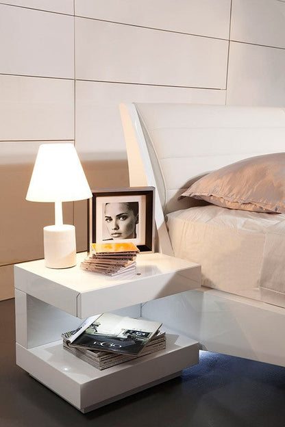 Modrest Esso Modern White Glossy Nightstand